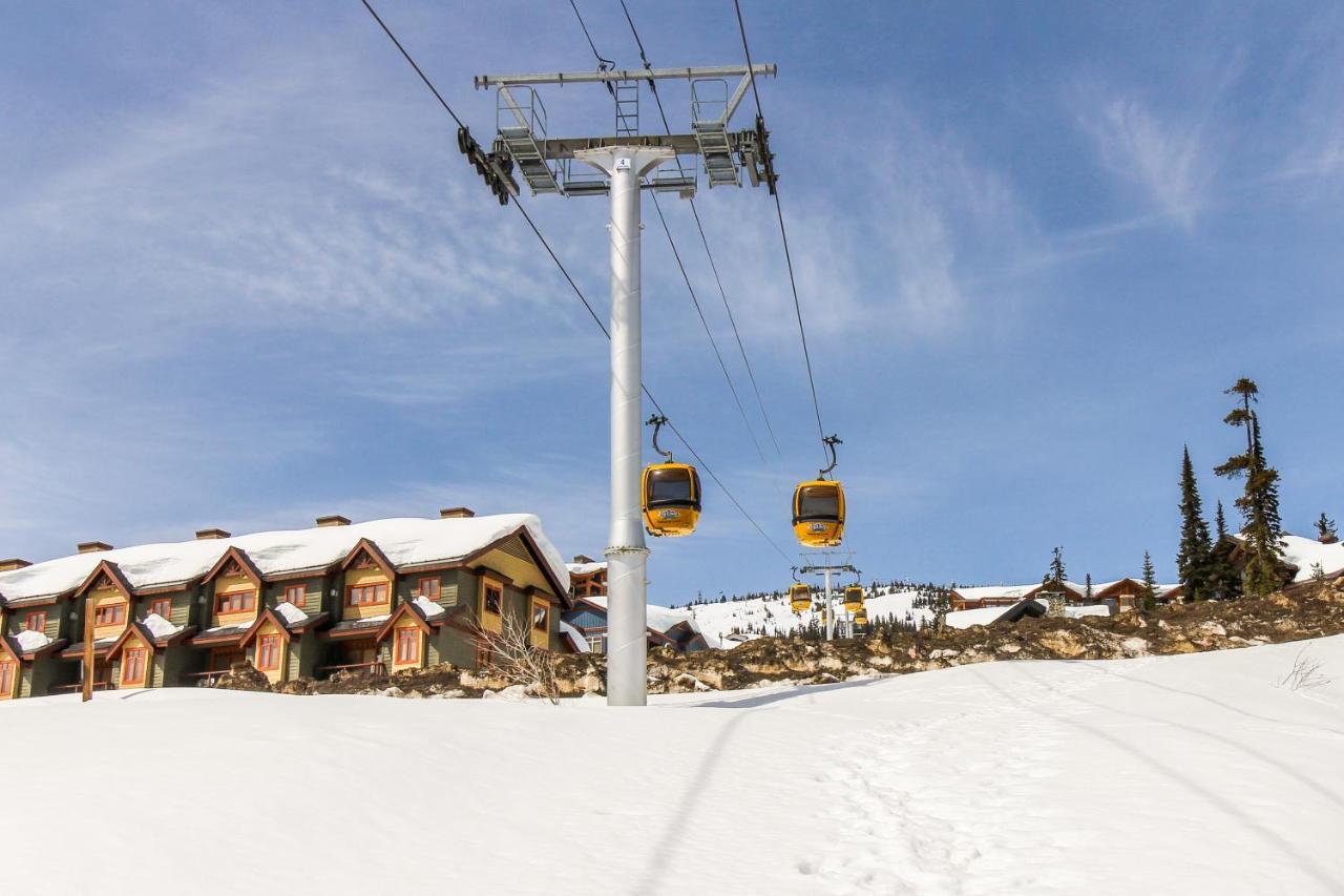 Апартаменти Trappers Crossing 28 Big White Ski Resort Екстер'єр фото